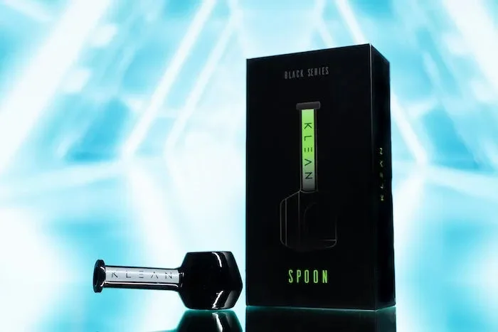 discreetsmoker3018073