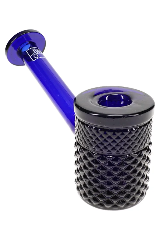 discreetsmoker3064302