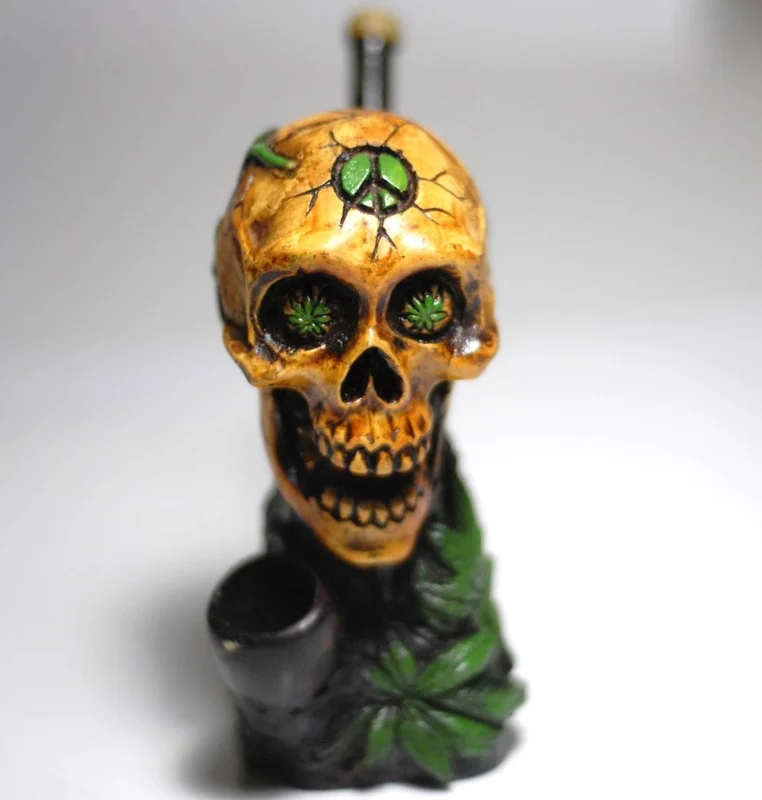 simpleglasspipe2991472